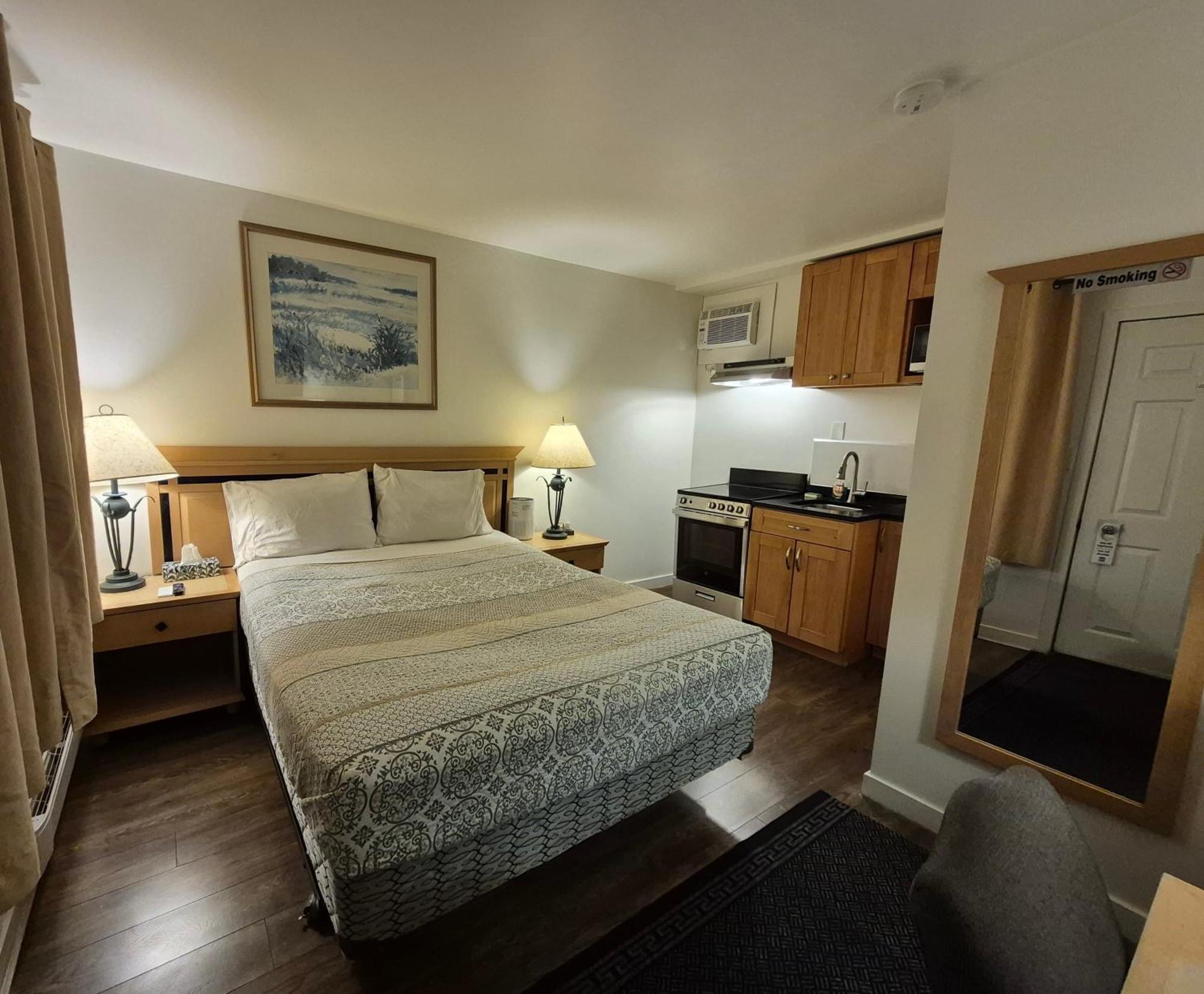 Sunset Motel Cache Creek Bagian luar foto